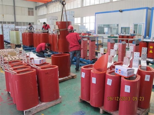 延边1250KVA干式变压器